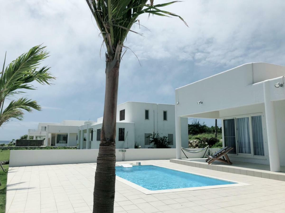 Thalassa Beach And Pool Villa Йорон Екстериор снимка