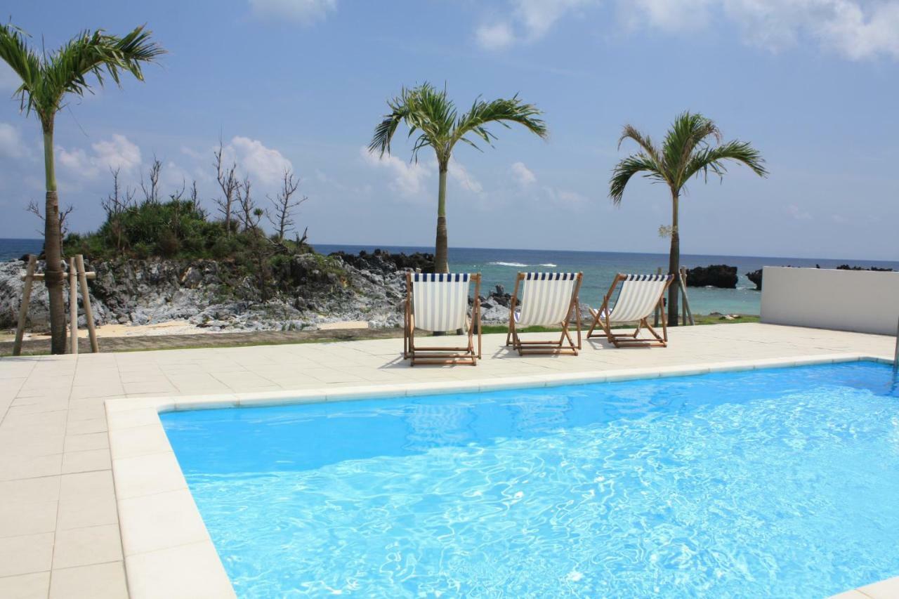 Thalassa Beach And Pool Villa Йорон Екстериор снимка